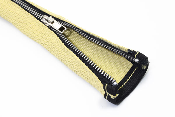 Solução de proteção contra cortes de cabos desenvolvida para melhorar a segurança do carregamento de veículos elétricos.